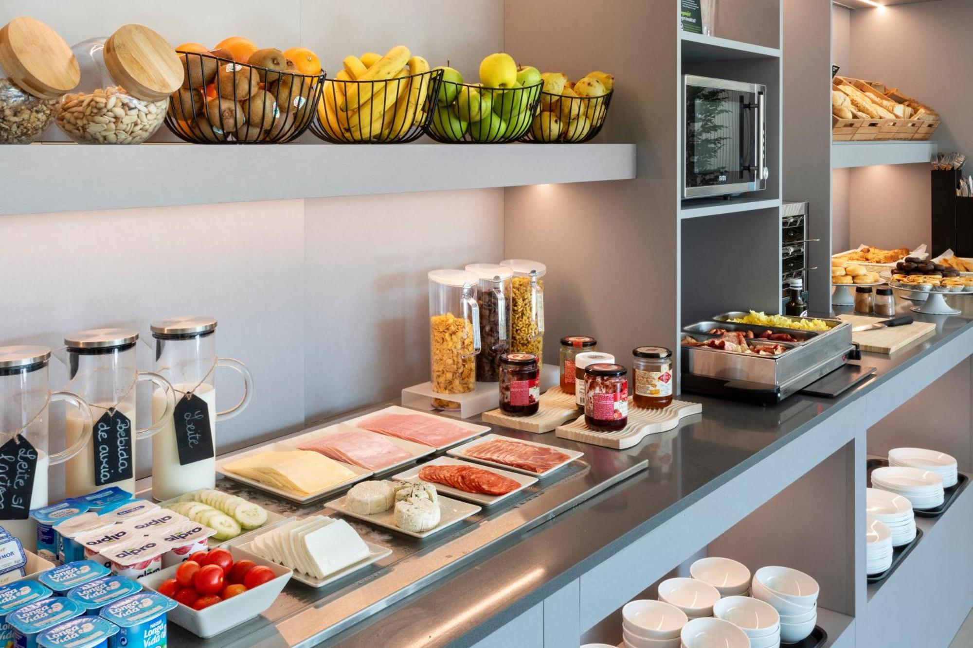 B&B Hotel Guimarães Eksteriør bilde